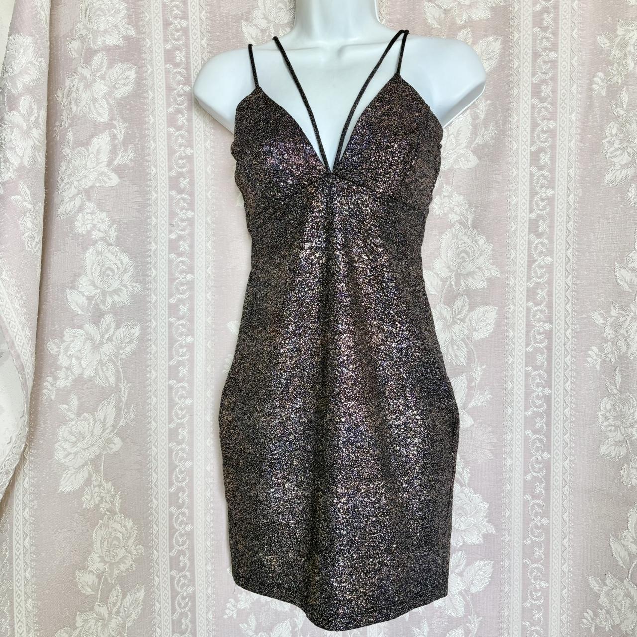 item listed by prettypleasethrift