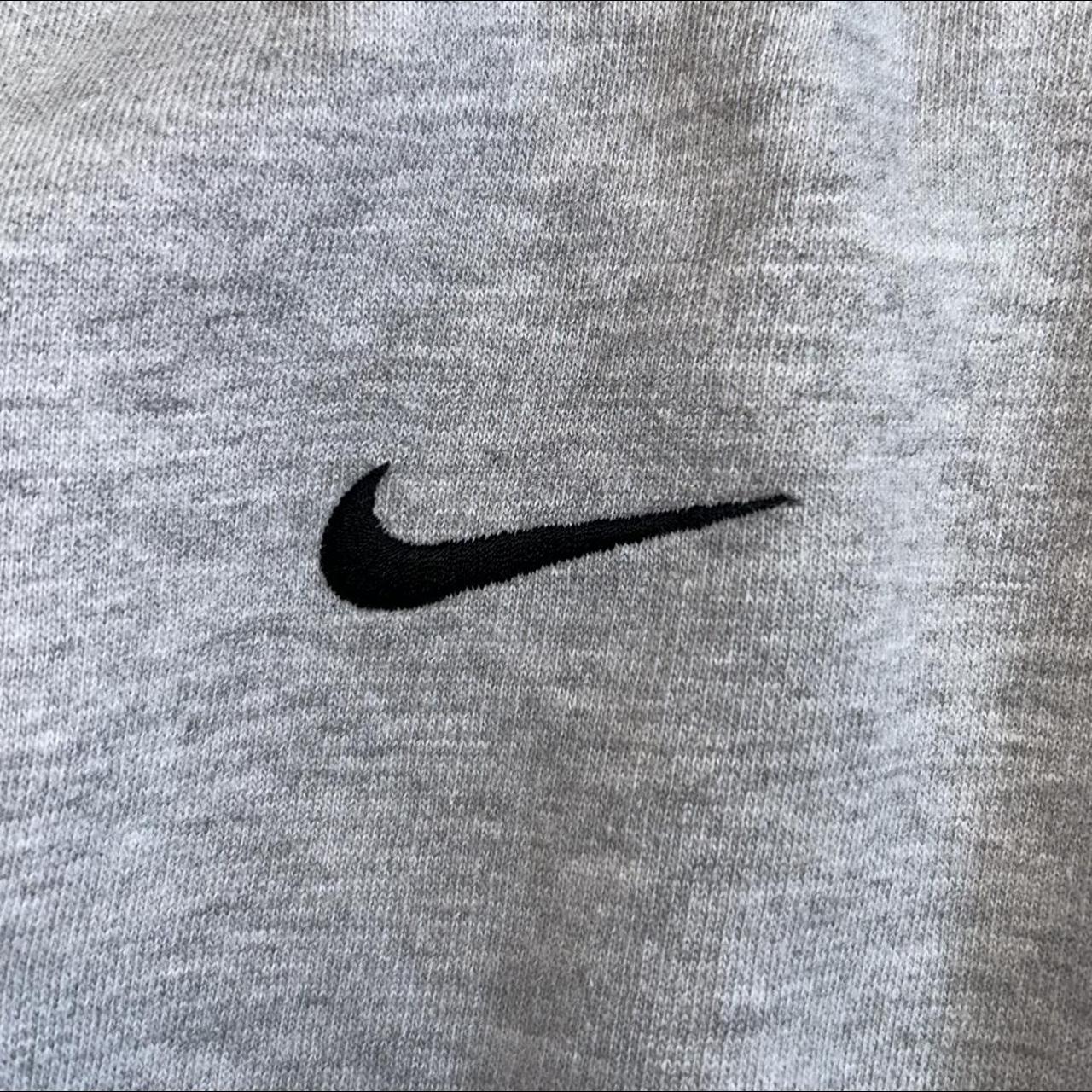 nike heather grey hoodie