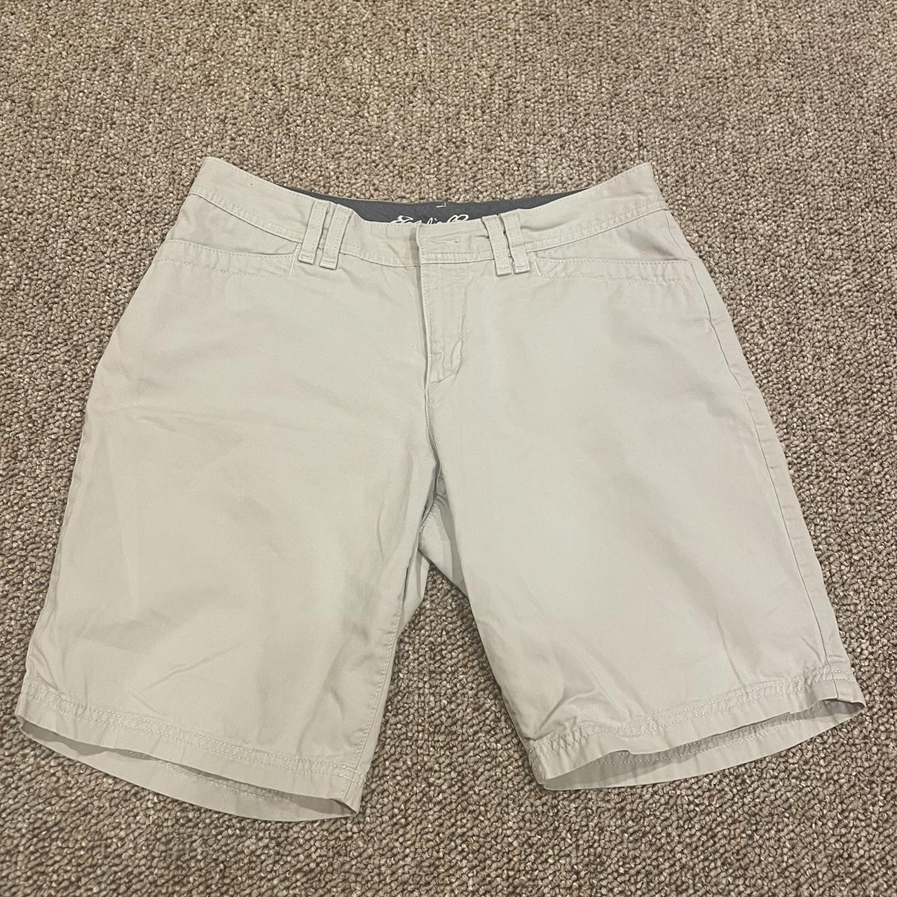 Eddie Bauer Women’s Shorts Size 8 Depop
