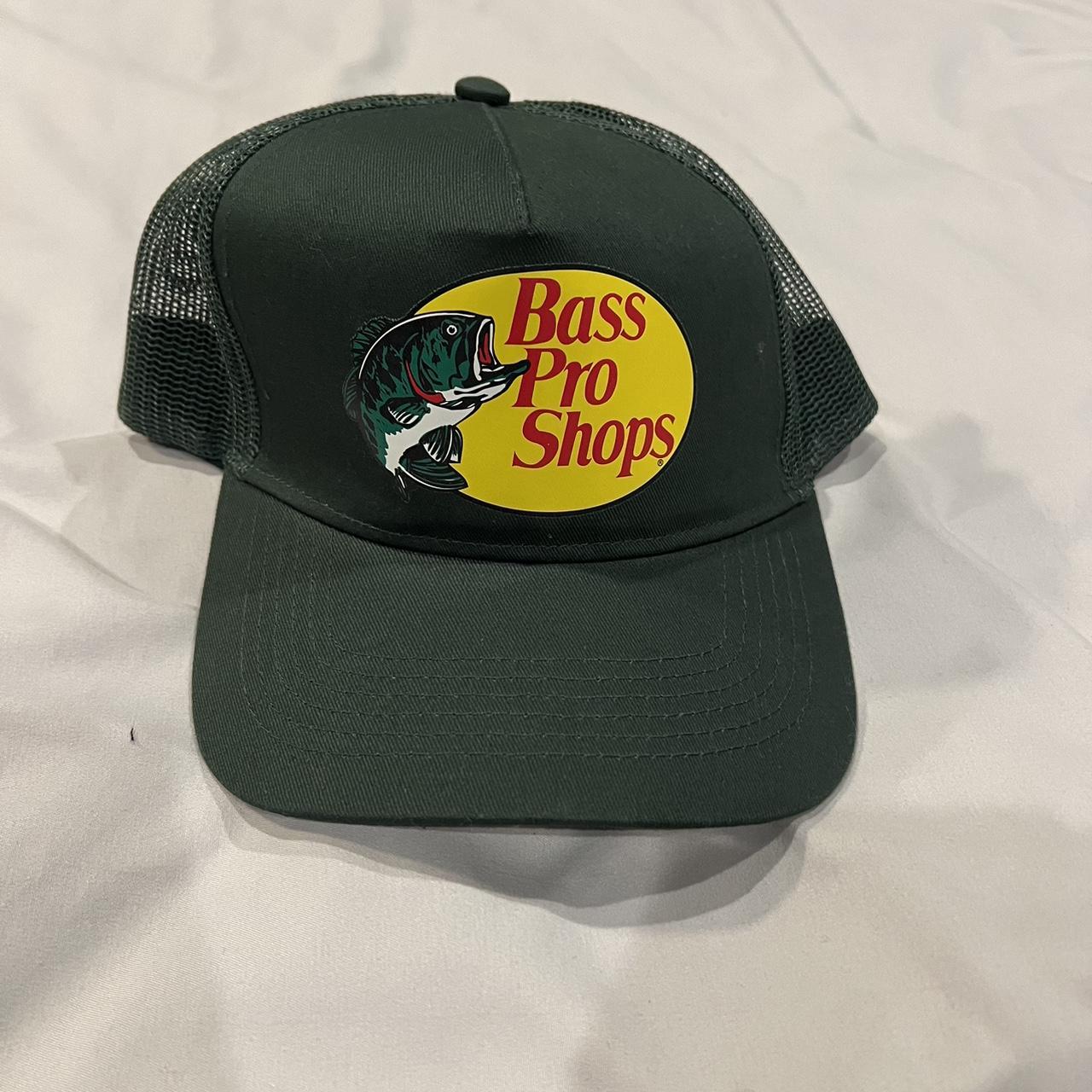 Green bass pro hat never worn - Depop