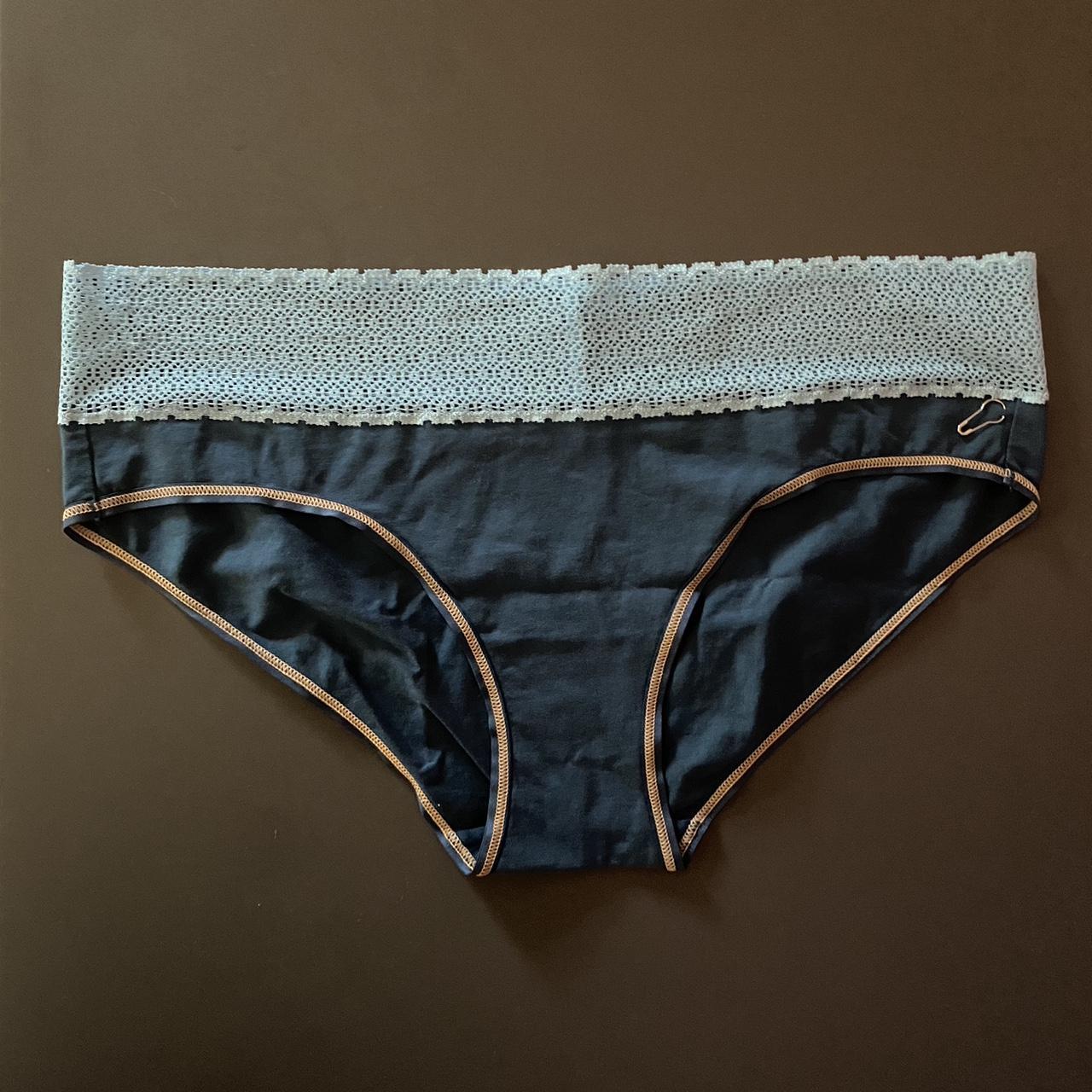 item listed by 999finds
