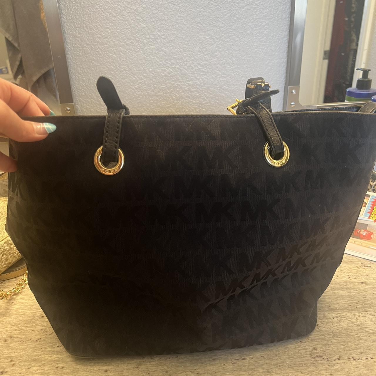 Authentic Michael Kors speedy bag. Great condition - Depop