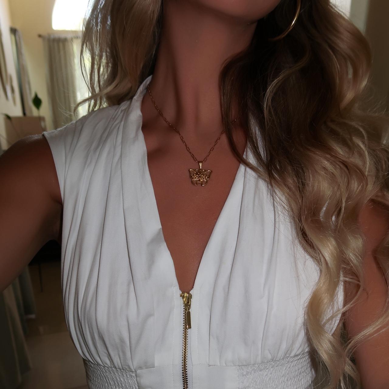 item listed by sofiafleming