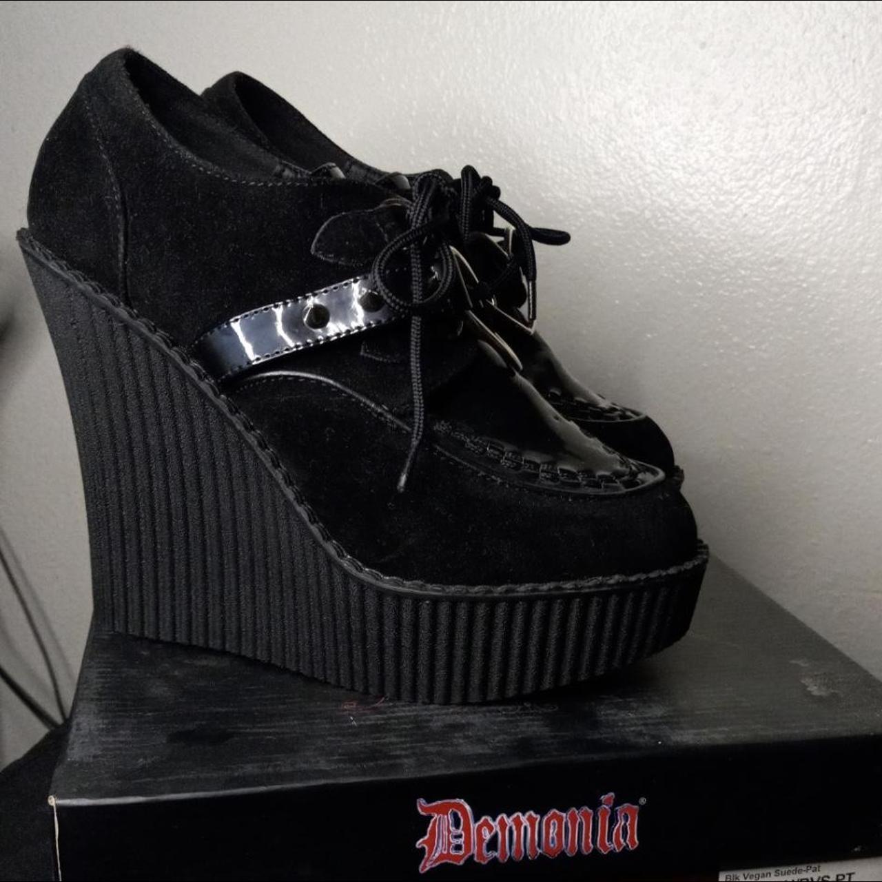 Demonia heart wedge oxford creeper platforms Size 8... Depop