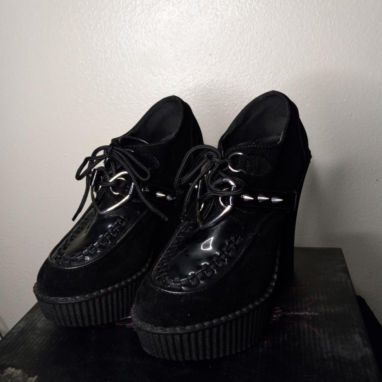 Demonia heart wedge oxford creeper platforms Size 8... Depop