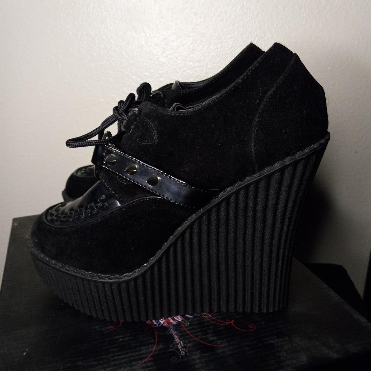 Demonia heart wedge oxford creeper platforms Size 8... Depop
