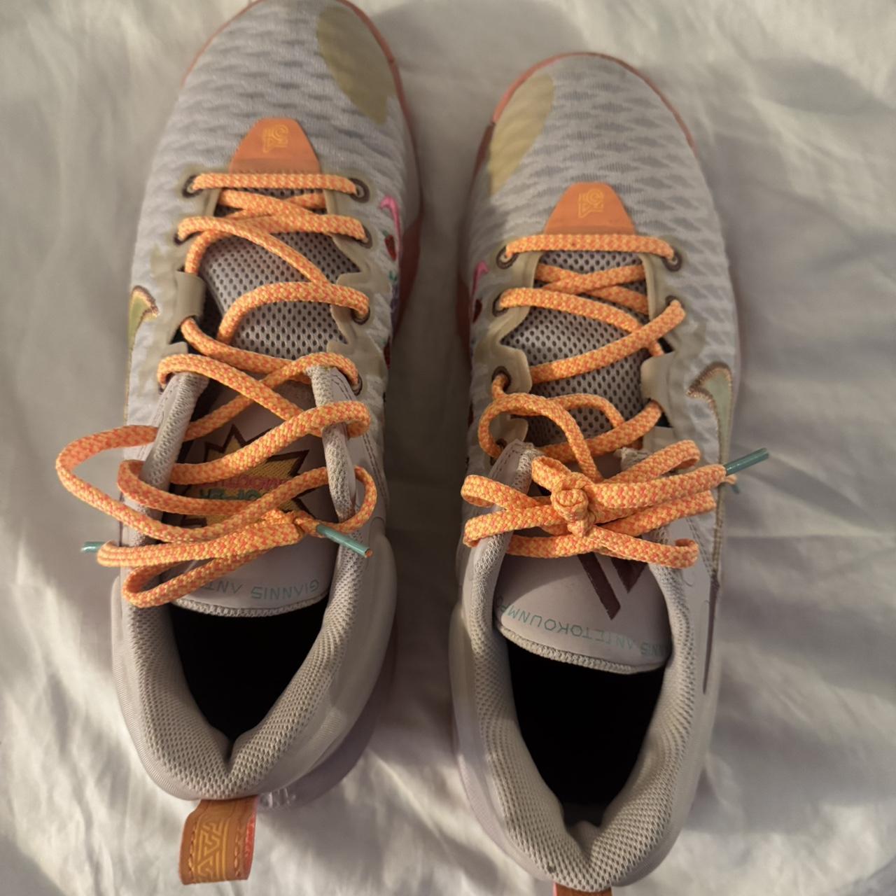 item listed by gigisells10