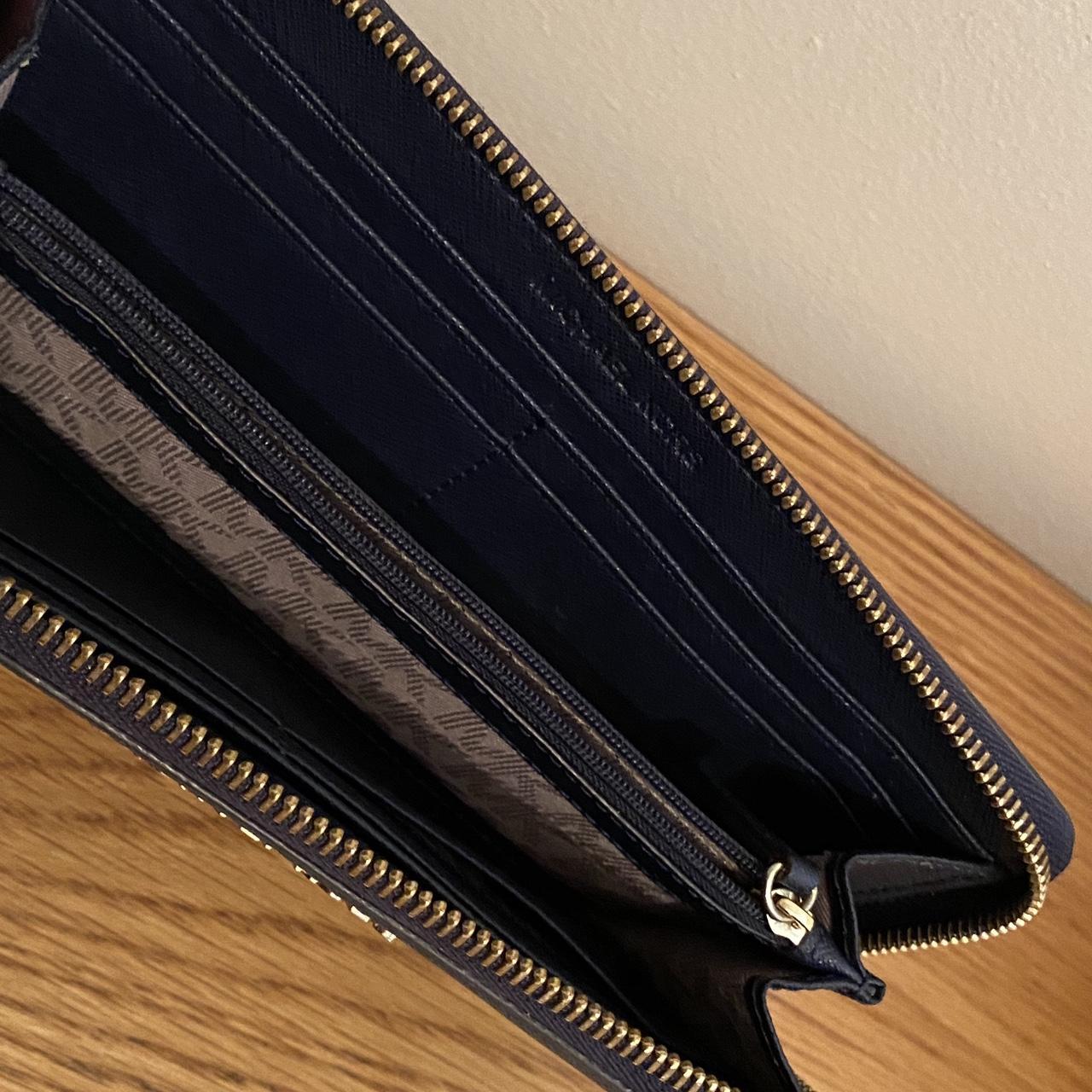 Michael Kors navy blue and gold leather purse.... - Depop