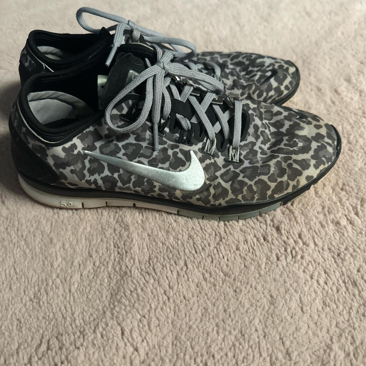 Nike Free TR Connect 2 Gray and black cheetah print