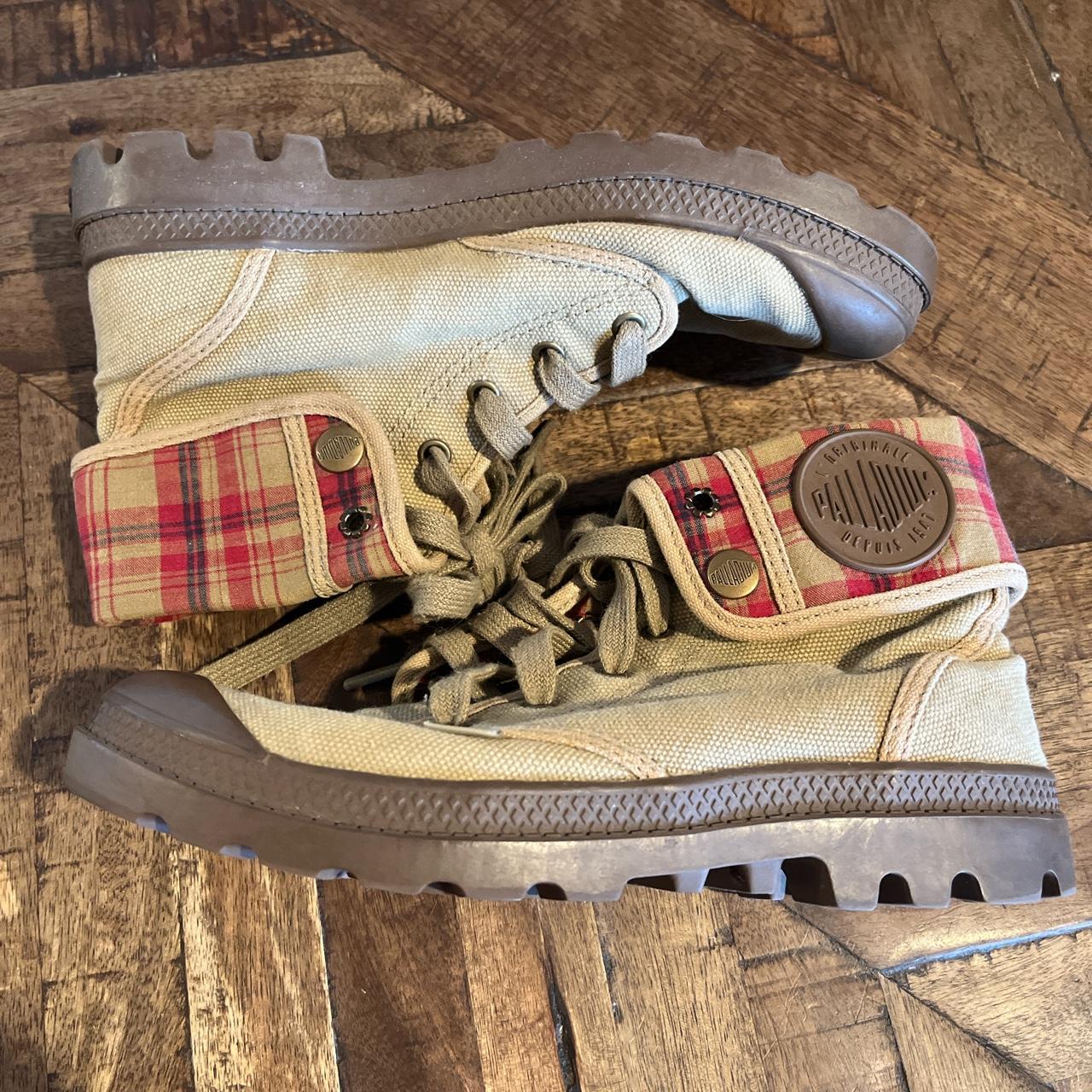 palladium boots good for hiking