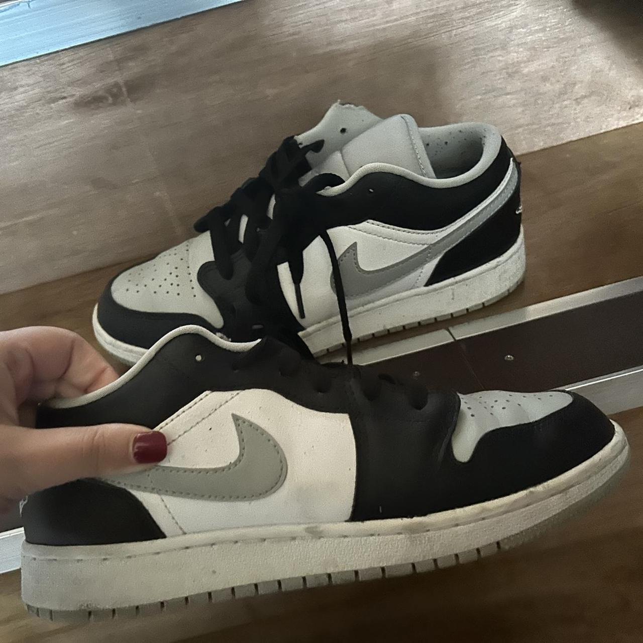 womens nike jordans grey