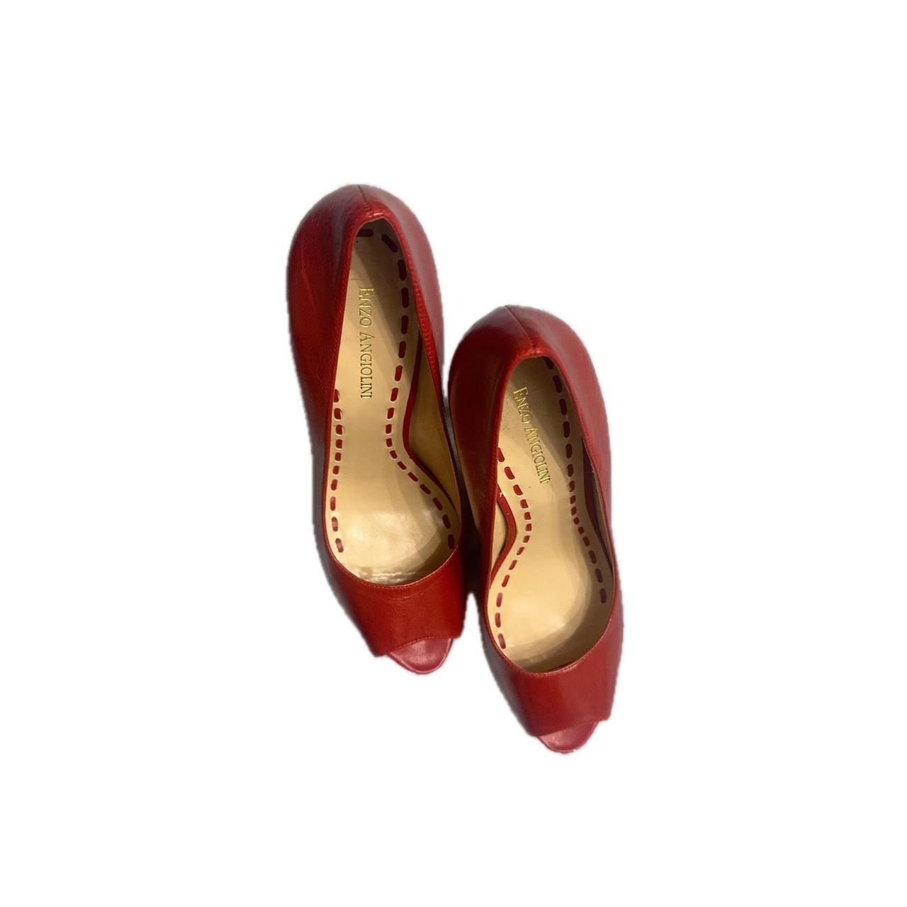 item listed by trendyvendyla