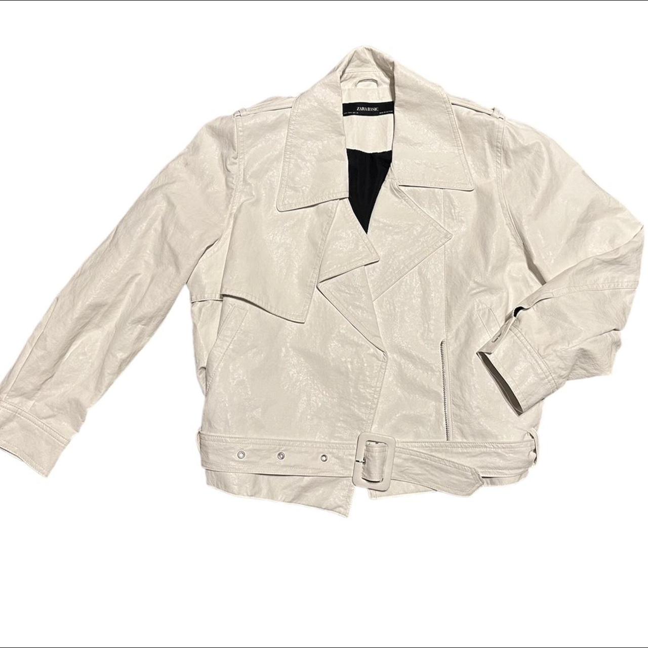 Zara Women's White Jacket Depop
