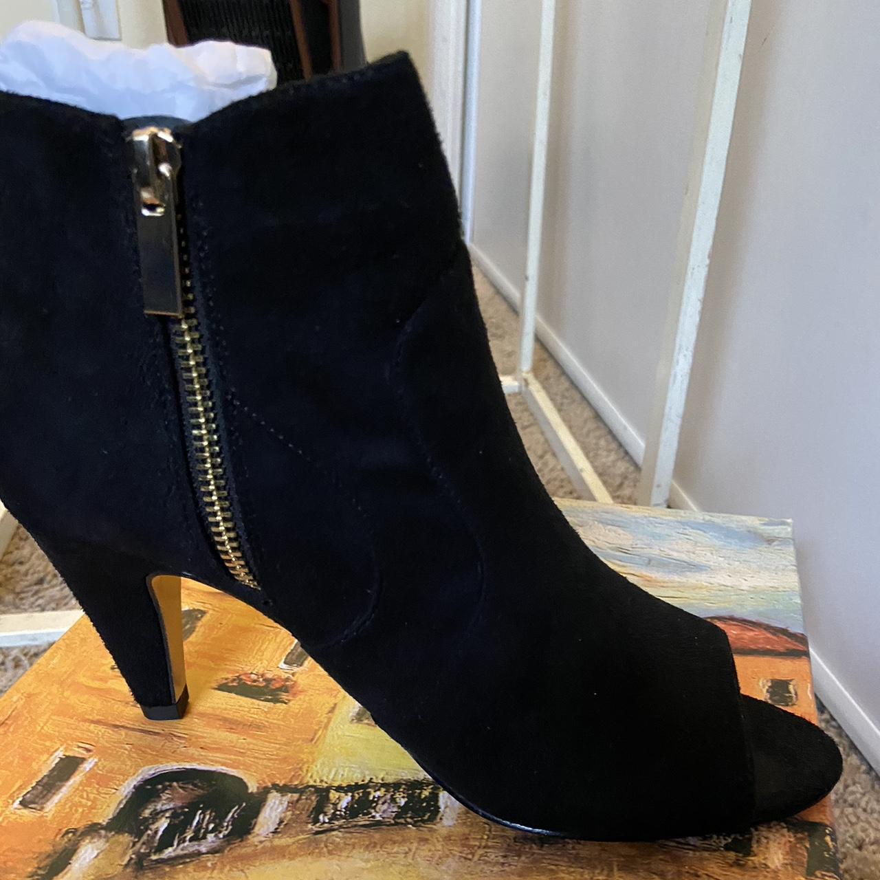 Bella vita peep toe clearance booties