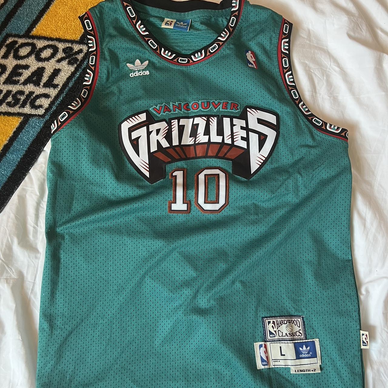 Mike Bibby Mitchell and Ness NBA Vancouver Grizzlies - Depop