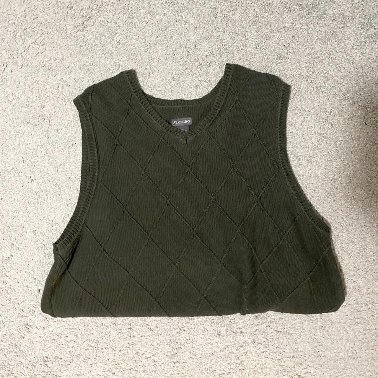 Vintage y2k Mens sleeveless Jersey with argyle - Depop