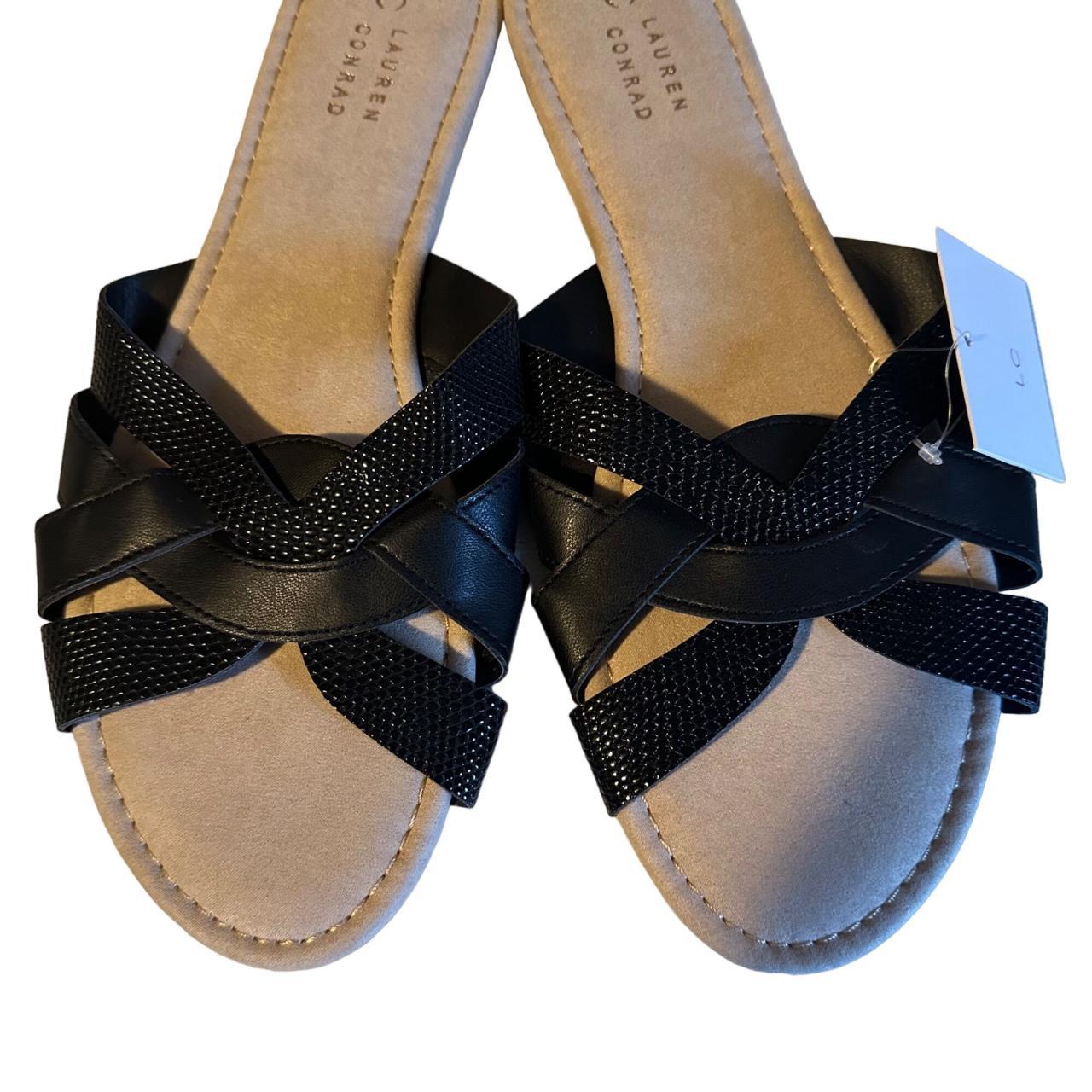 Lauren conrad 2024 black sandals