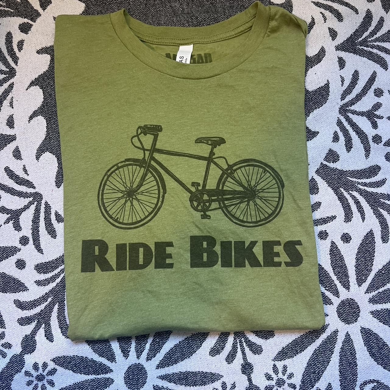 Artisan Tee shirt brand. Green with dark green... - Depop