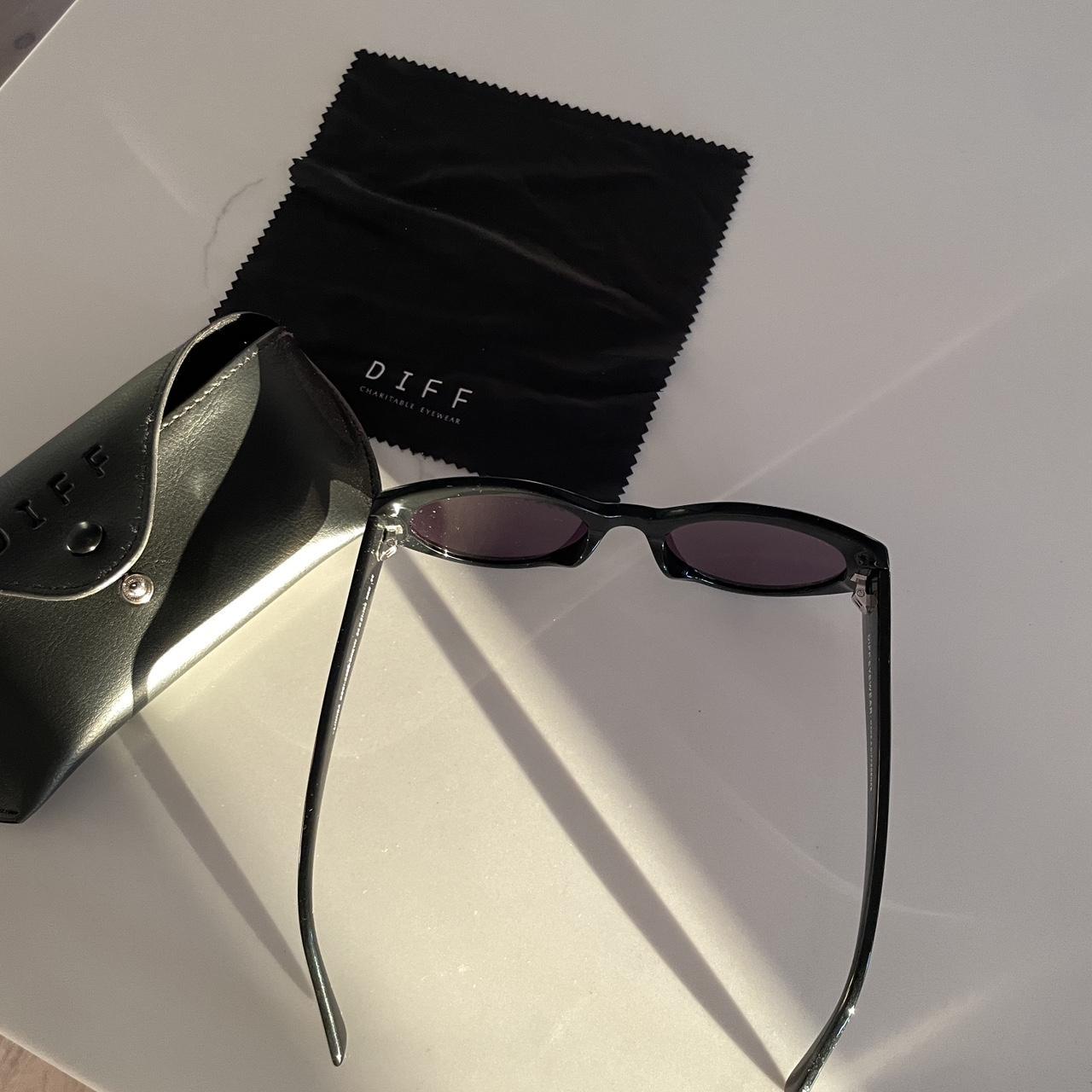 DIFF Women's Sunglasses - Black/Silver – DIFF Lin… - image 6