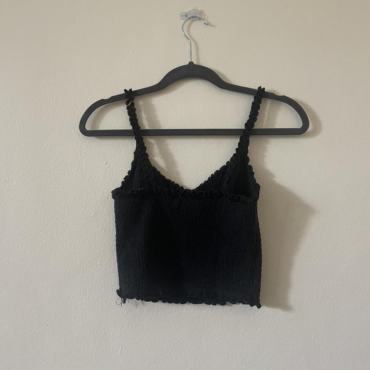 Hollister basic! Message me to adjust price!🫶🏼🛍 Depop