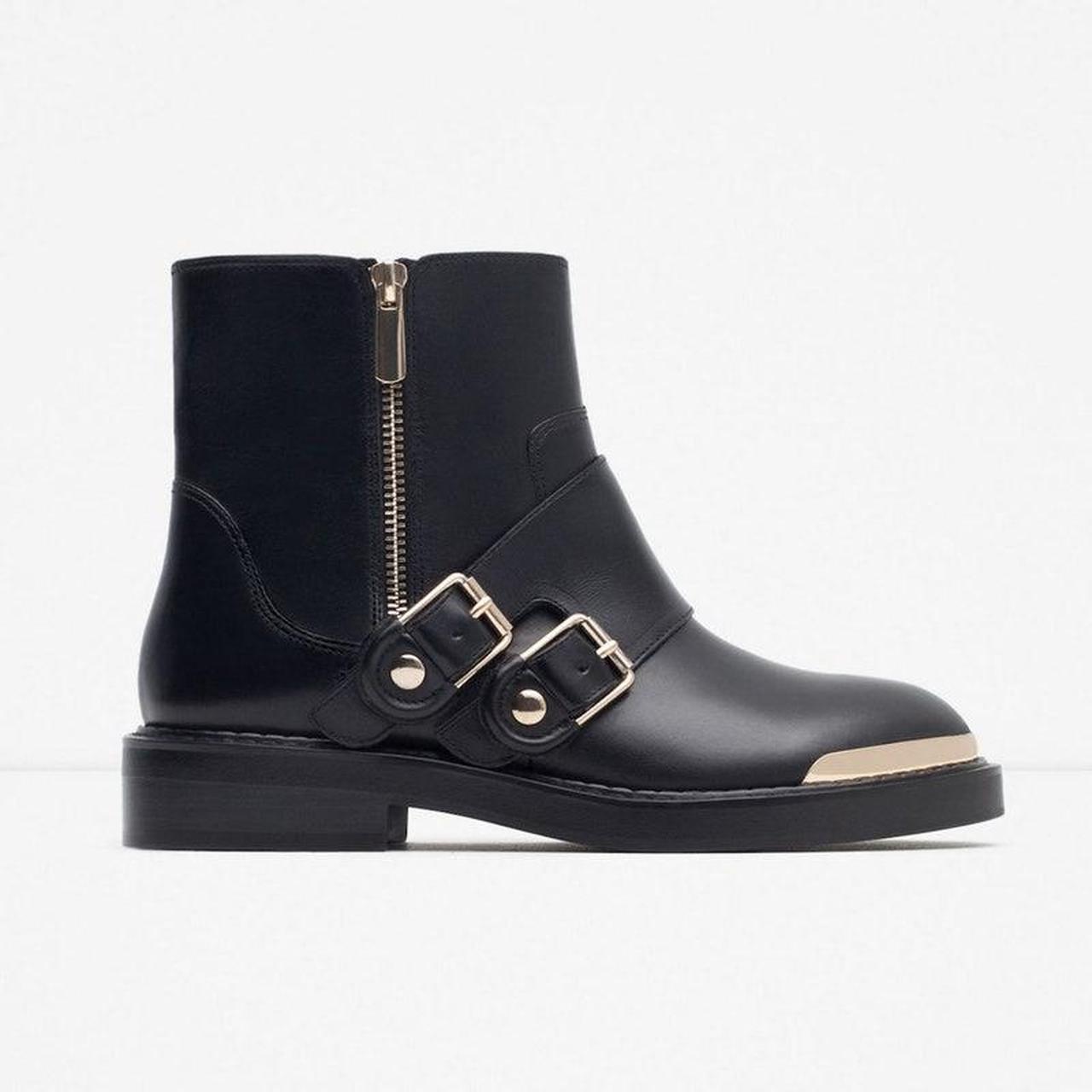 Zara Women's Black and Gold Boots