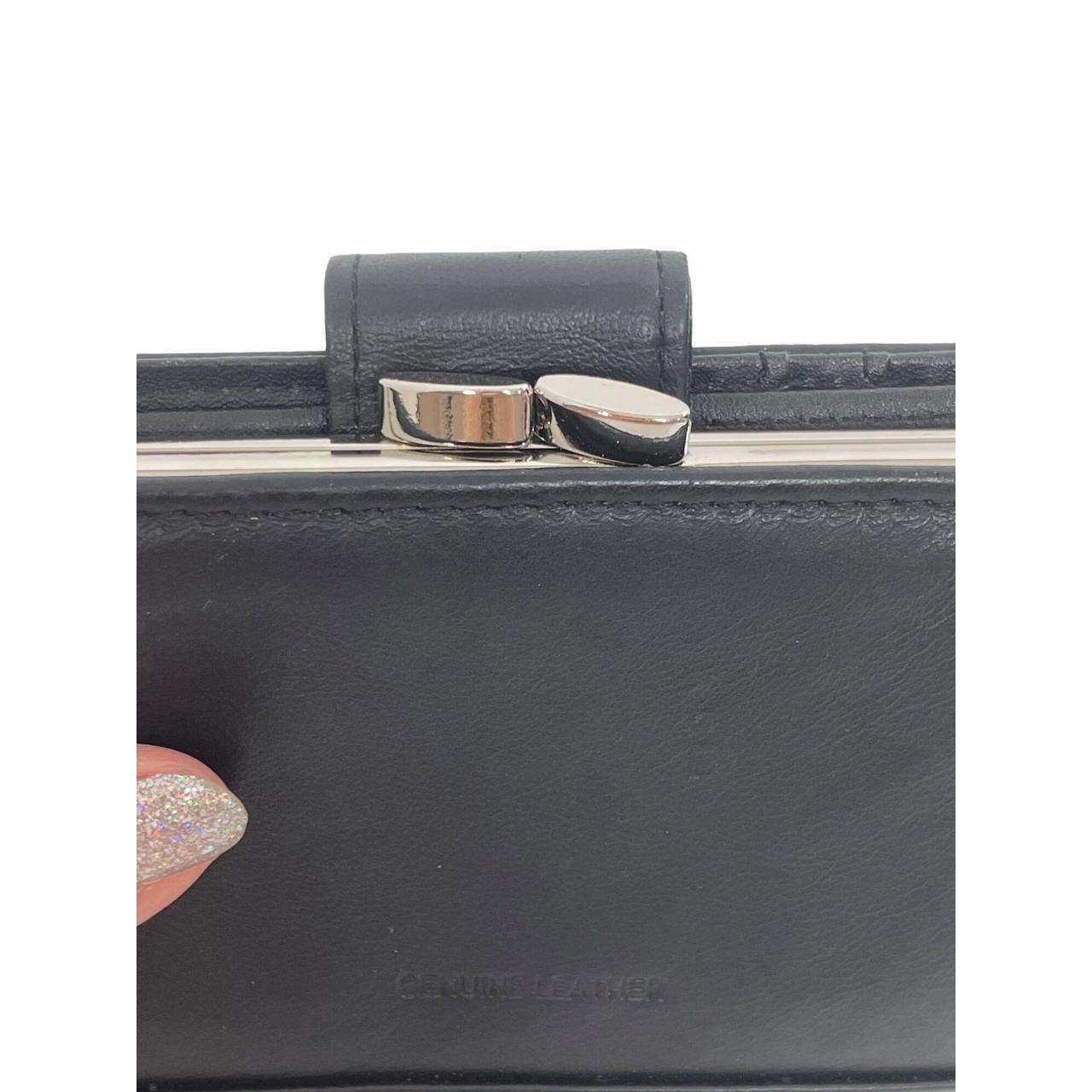 Guang Tong Leather Wallet Never used in excellent - Depop