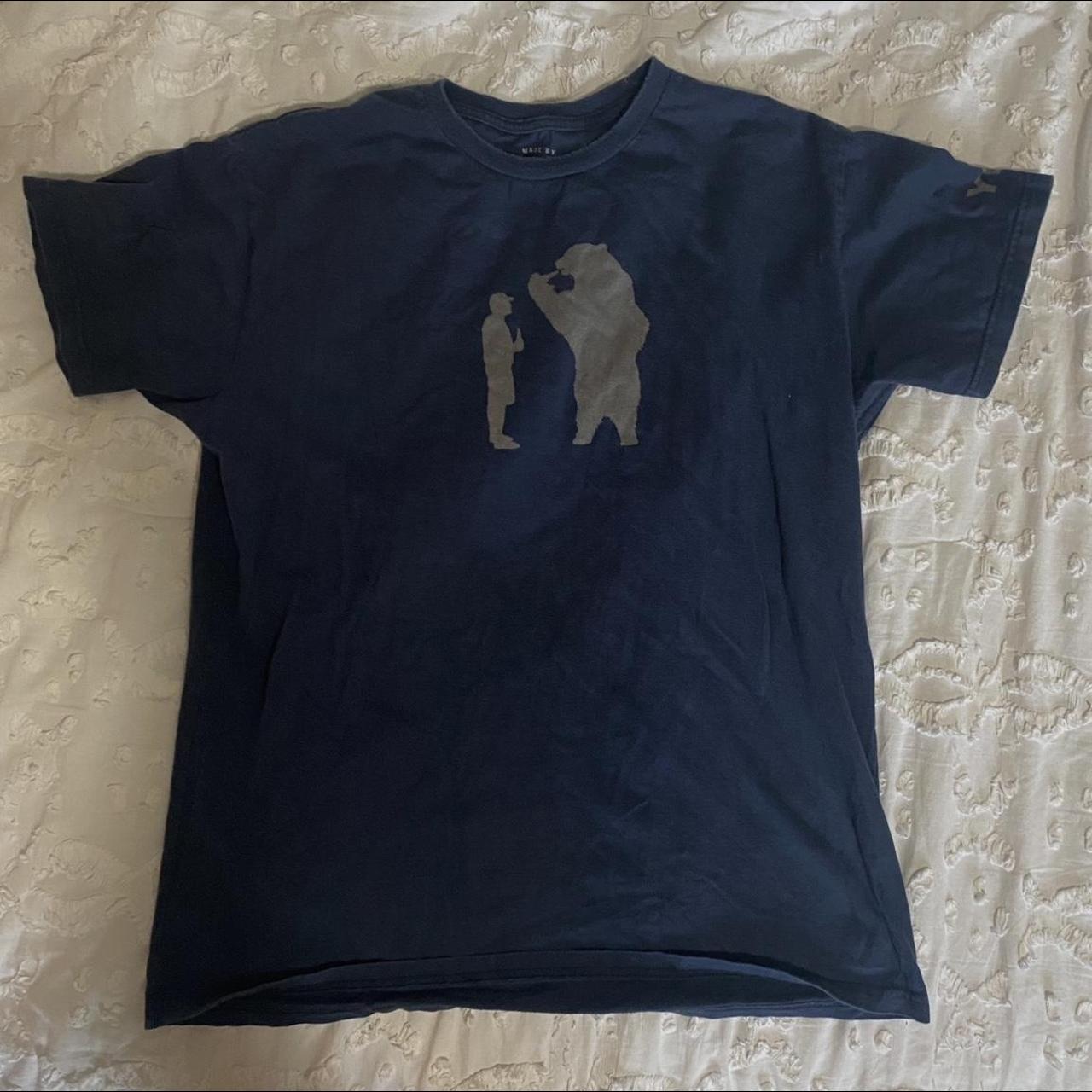 YETI man and bear navy tee size XL no signs of... - Depop