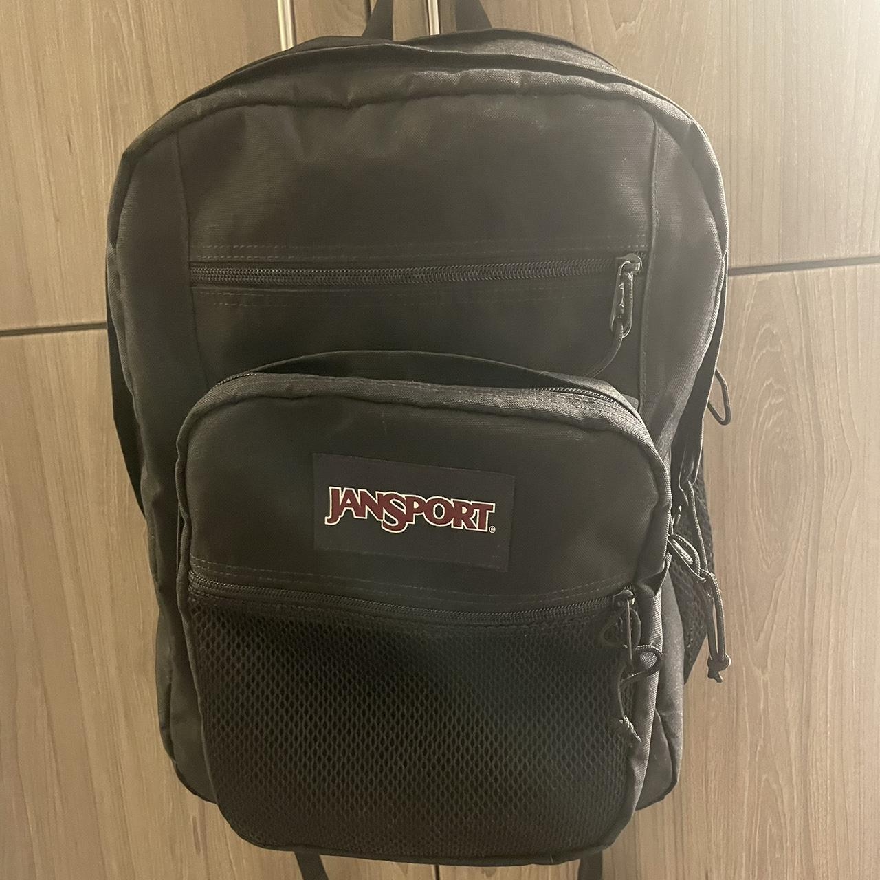 Jansport laptop backpack Padded laptop pocket - Depop