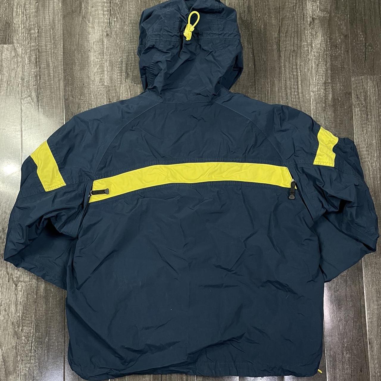 acg pullover