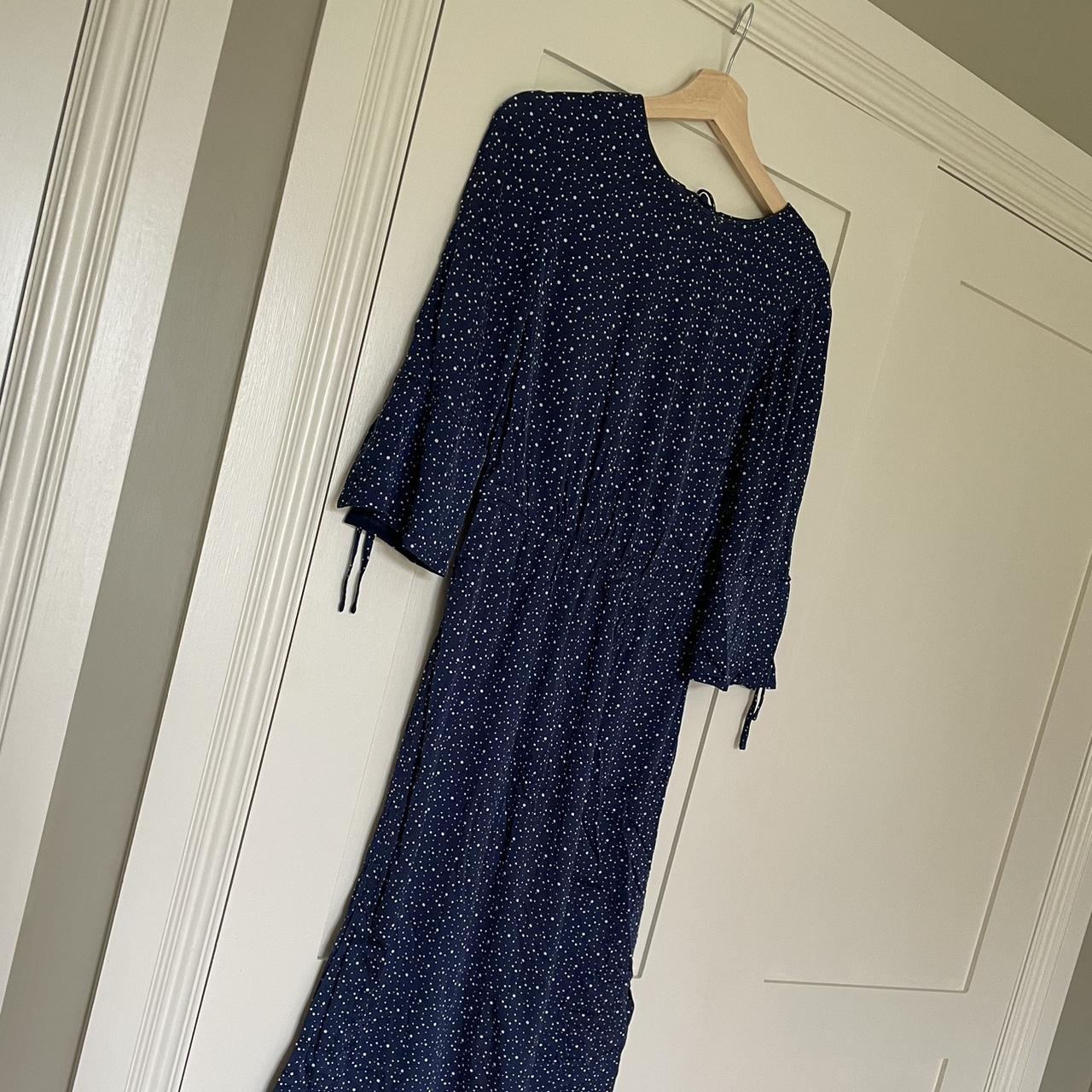 Jigsaw Women's Navy Dress | Depop