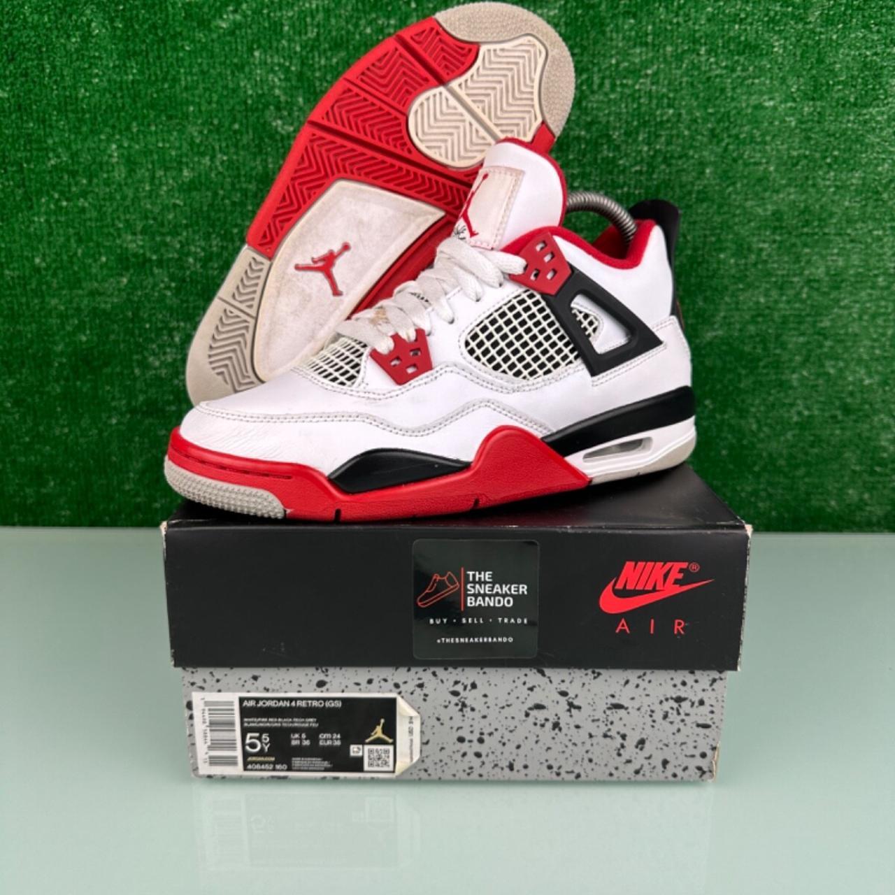 item listed by thesneakerbandoo