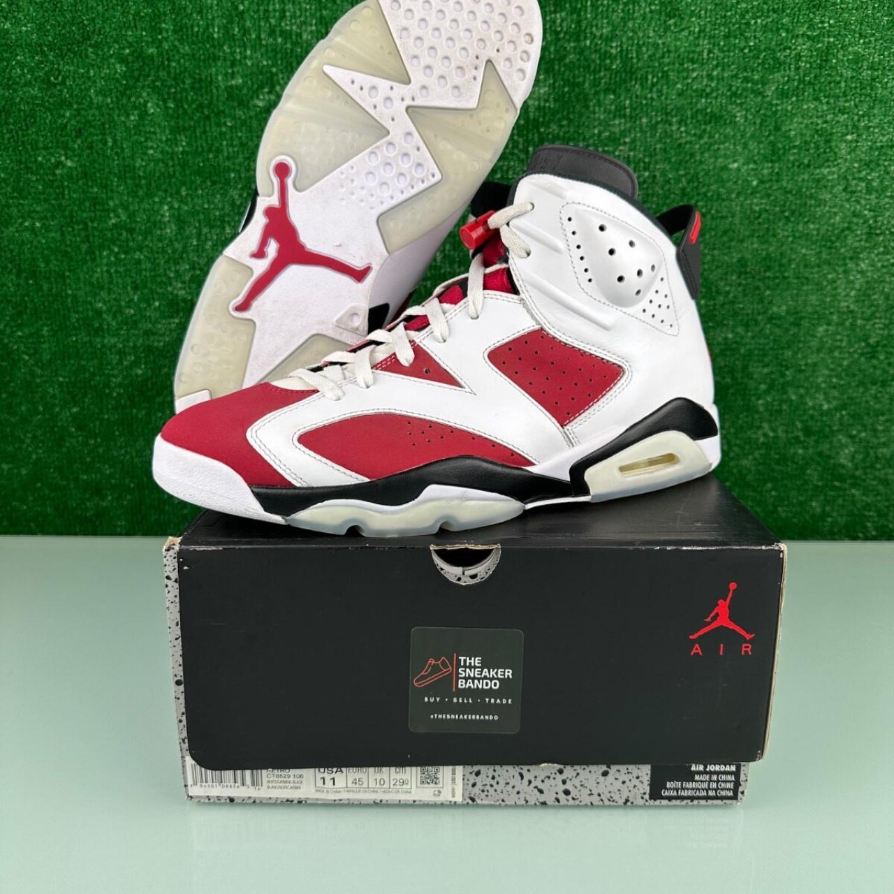 item listed by thesneakerbandoo