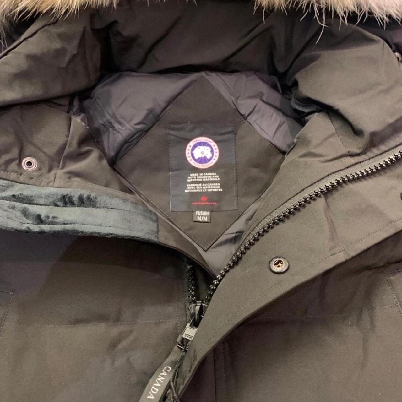 Canada Goose Men's Black Coat | Depop