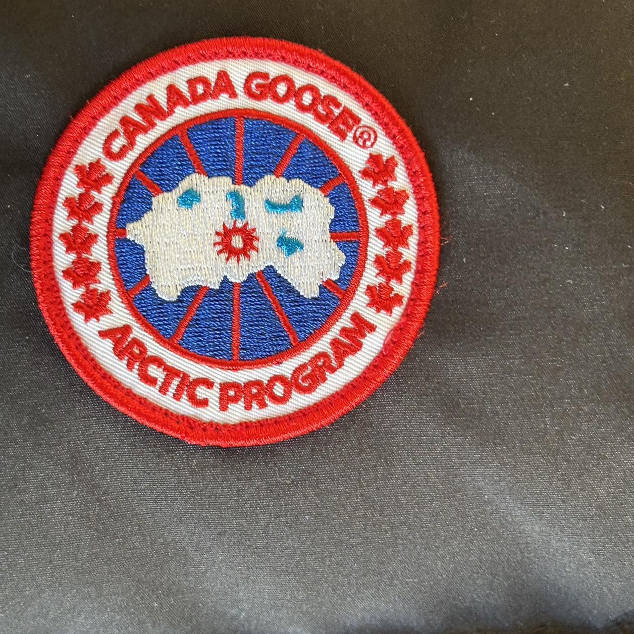 Canada goose gilet - Depop