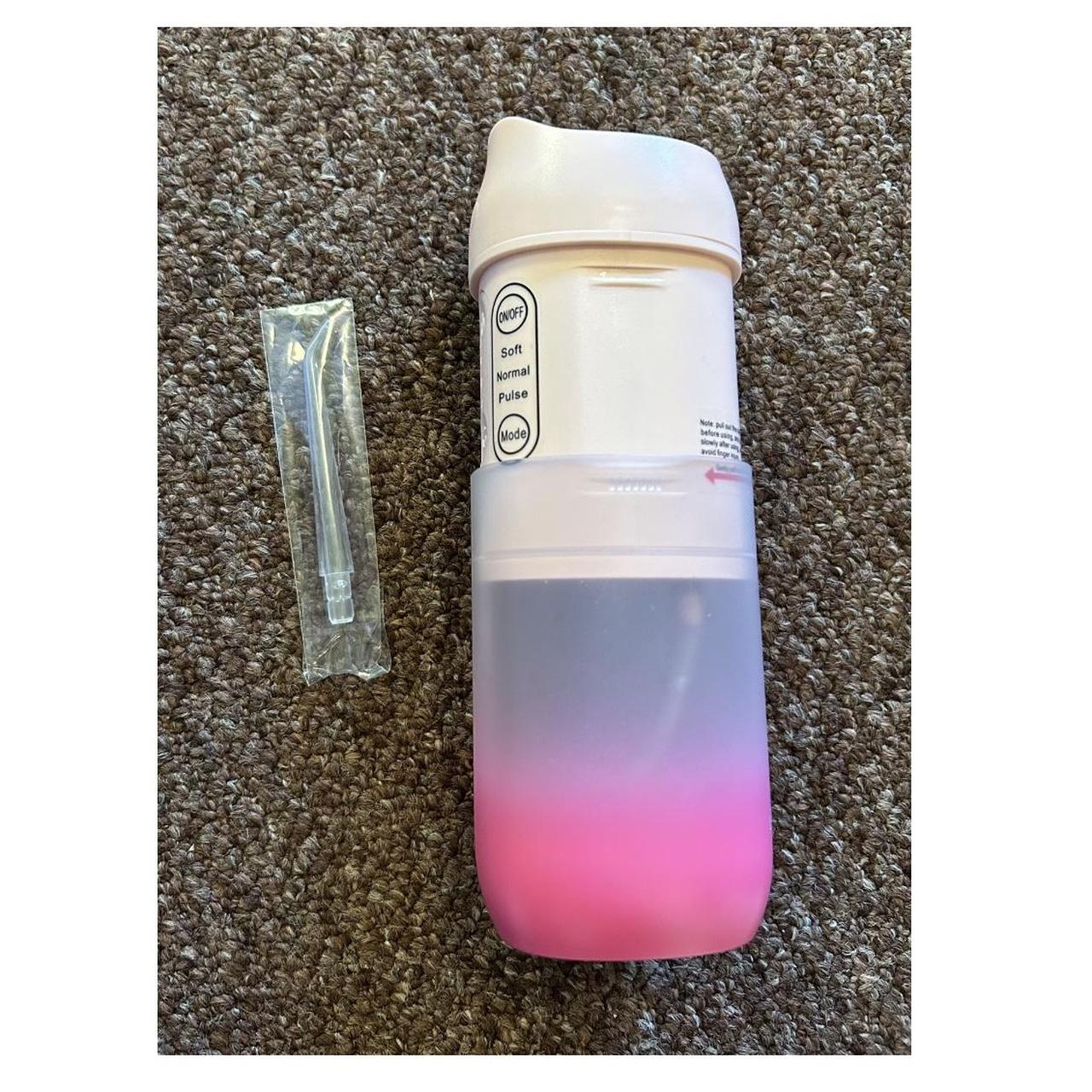 Lime green lululemon water bottle -In good - Depop