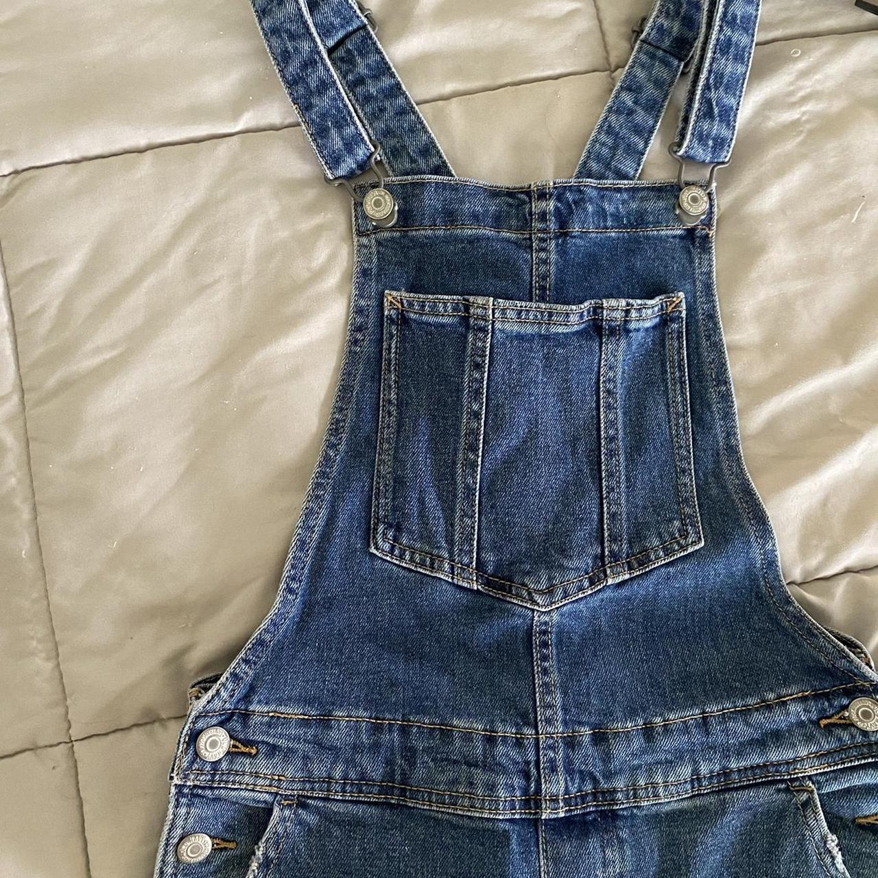 Old Navy Women's Blue and Navy Dungarees-overalls | Depop