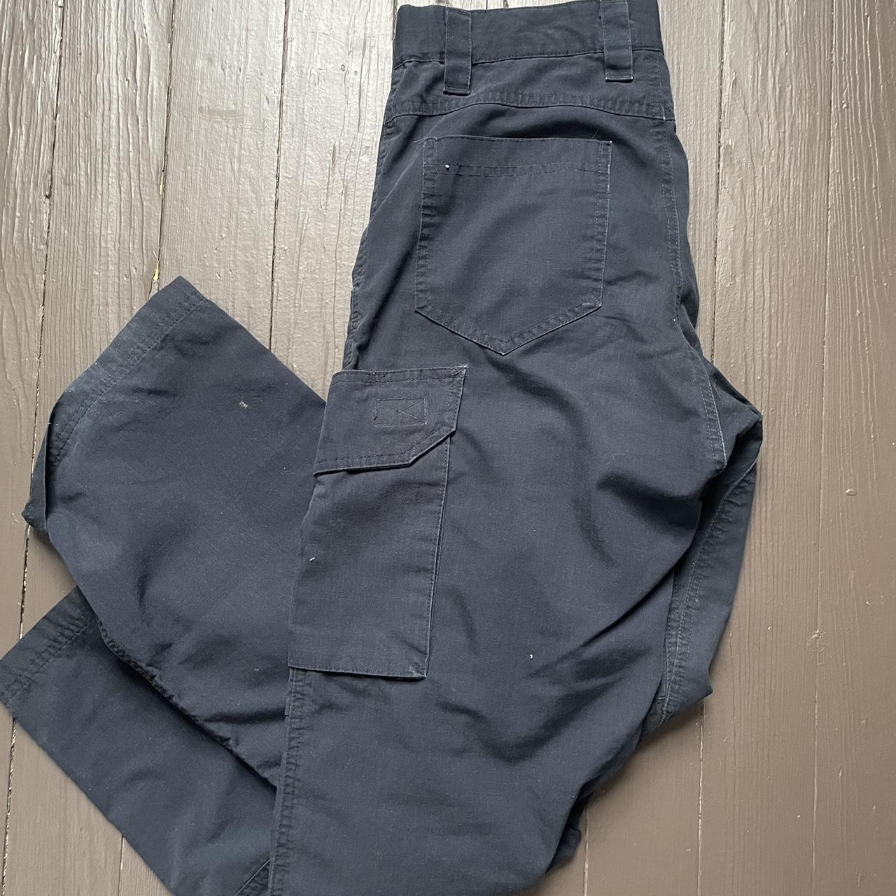 y2k dark navy blue cargo pants size s, model s xs/s... - Depop