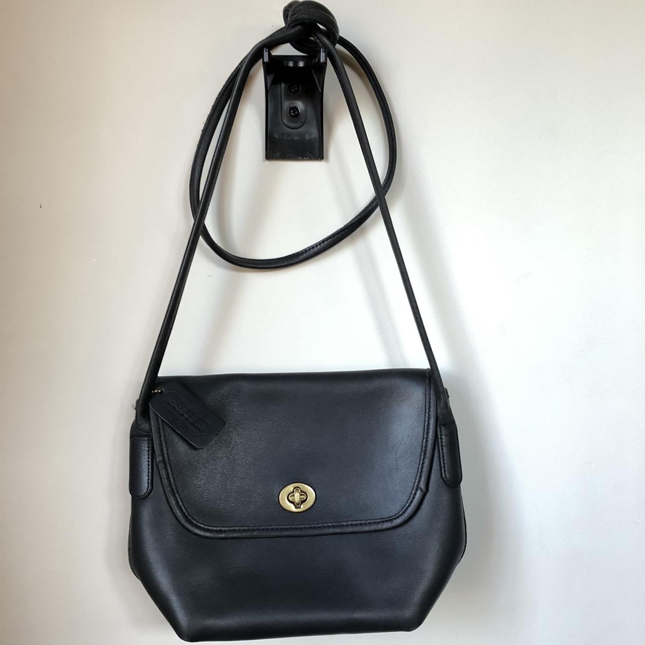 Coach Women's Black Bag | Depop