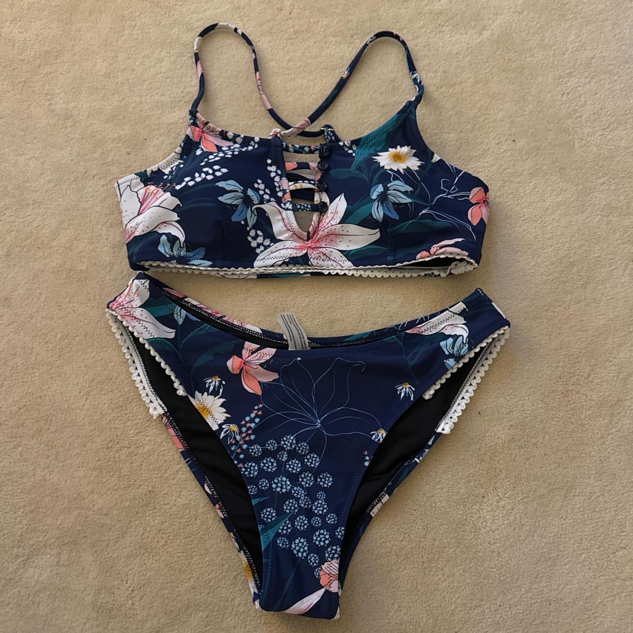 Flower bikini size small Depop