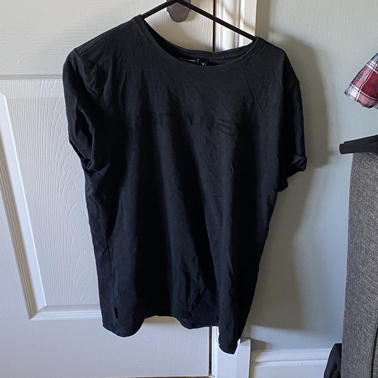 Dark Grey Animal T-shirt Wind but in good condition - Depop