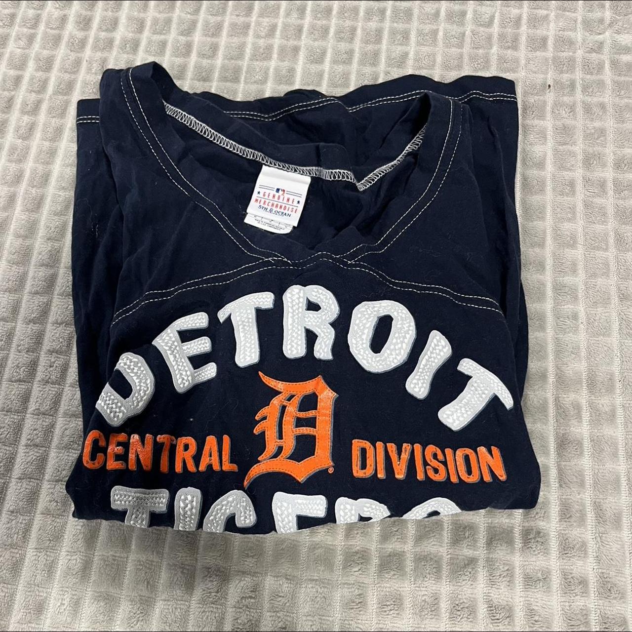 Detroit Tigers MLB Women's T-Shirt Size - Depop