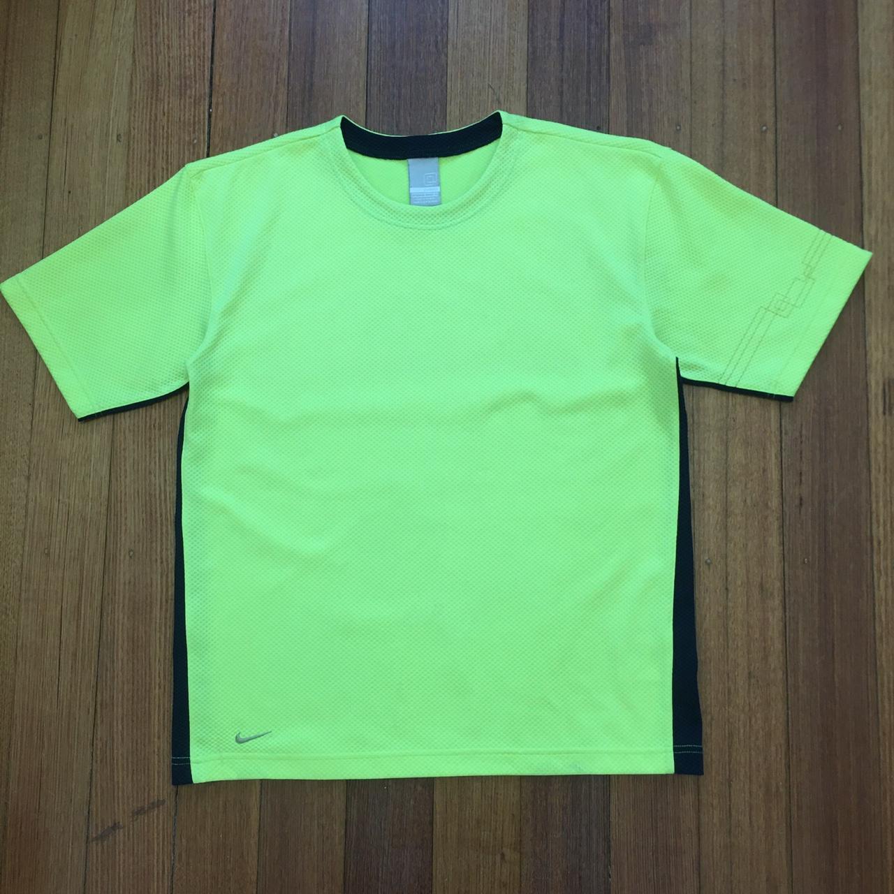 Nike presto shirt best sale