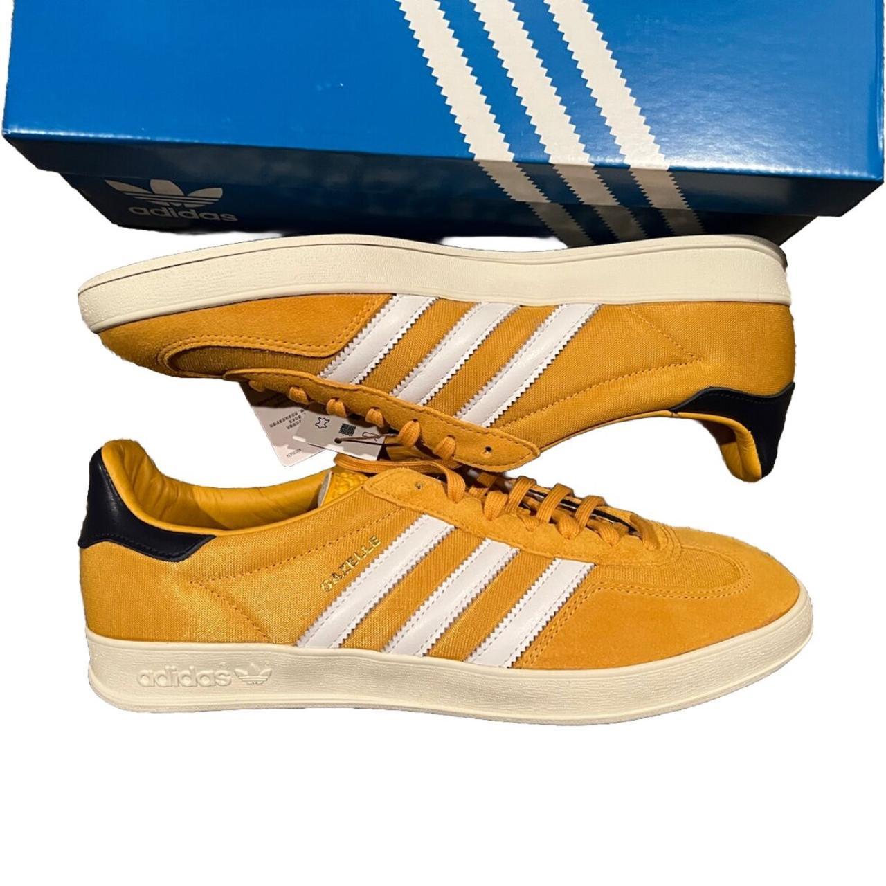 Men's adidas clearance yellow gazelle trainers