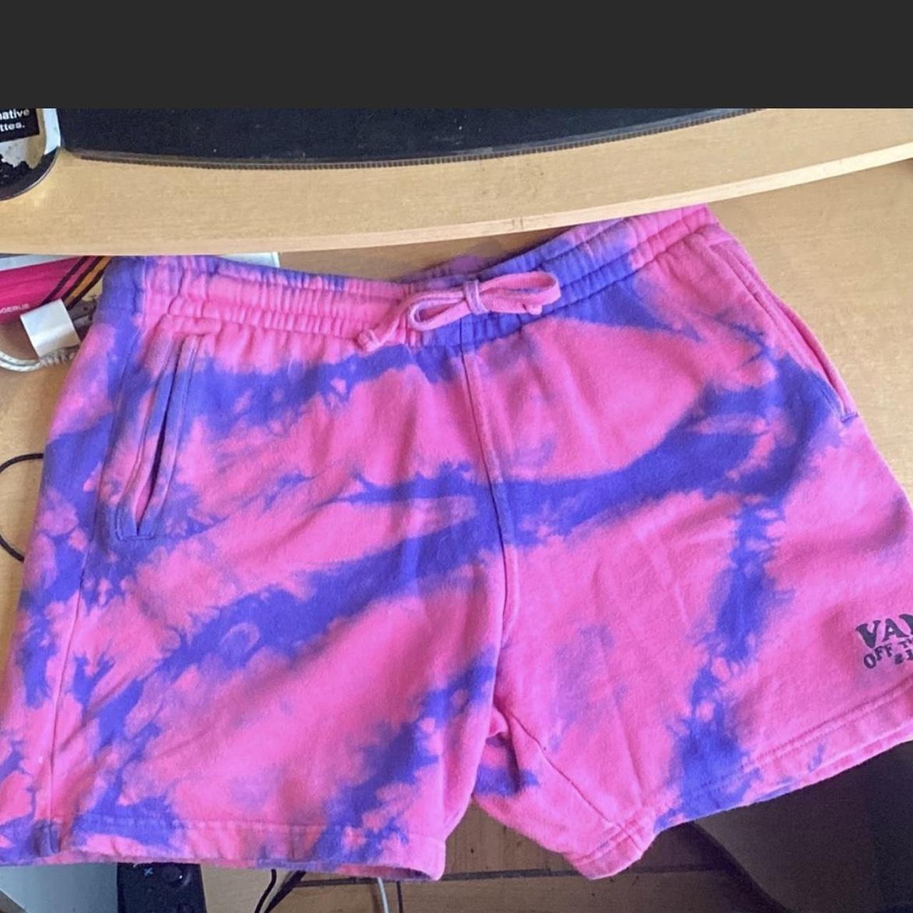 Vans deals shorts purple