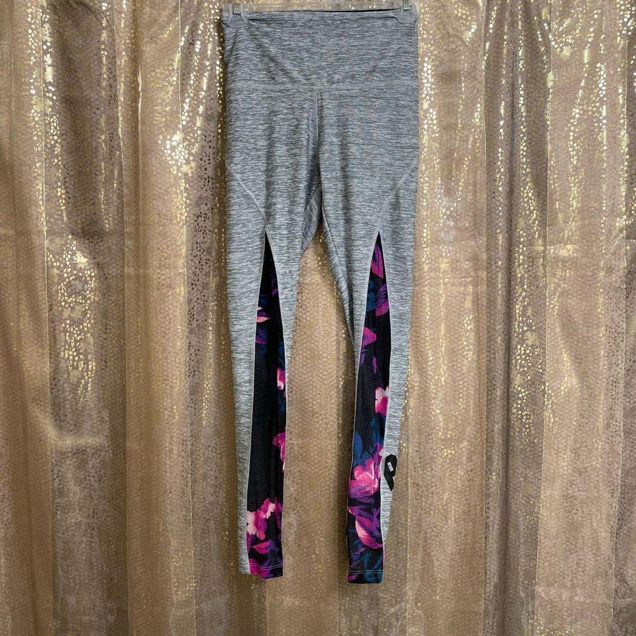 Victoria's Secret PINK floral yoga pants size - Depop