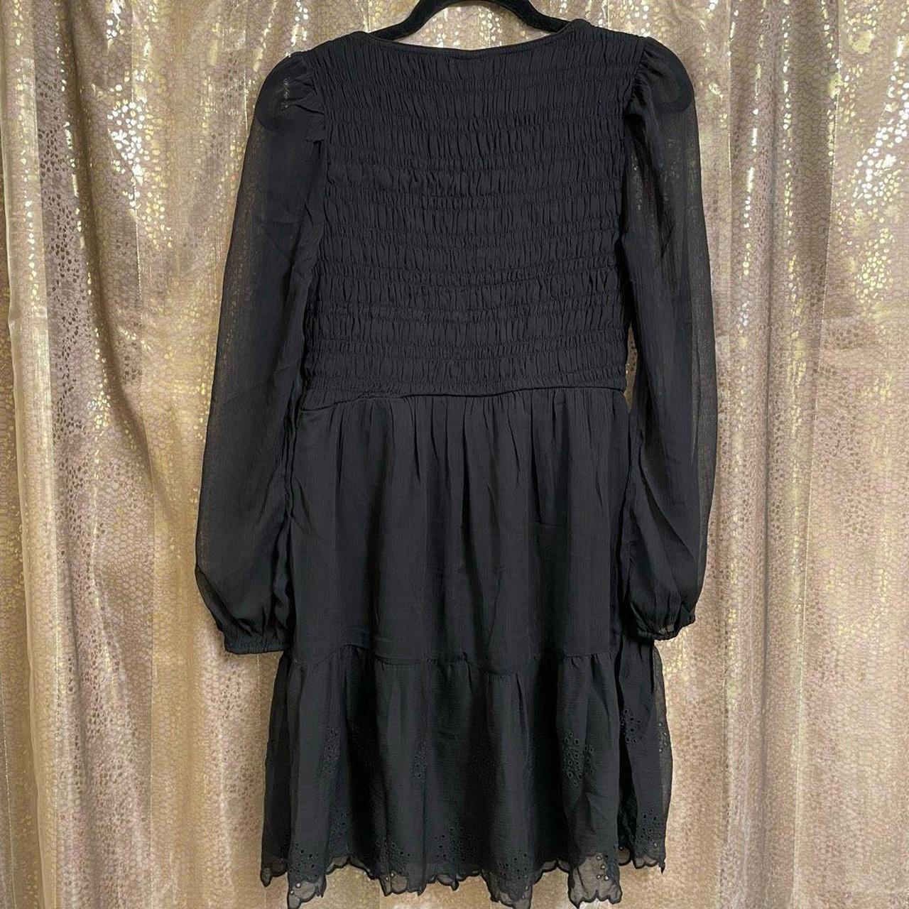 Old Navy Black Jack Fit & Flare Long-Sleeve Eyelet | Depop