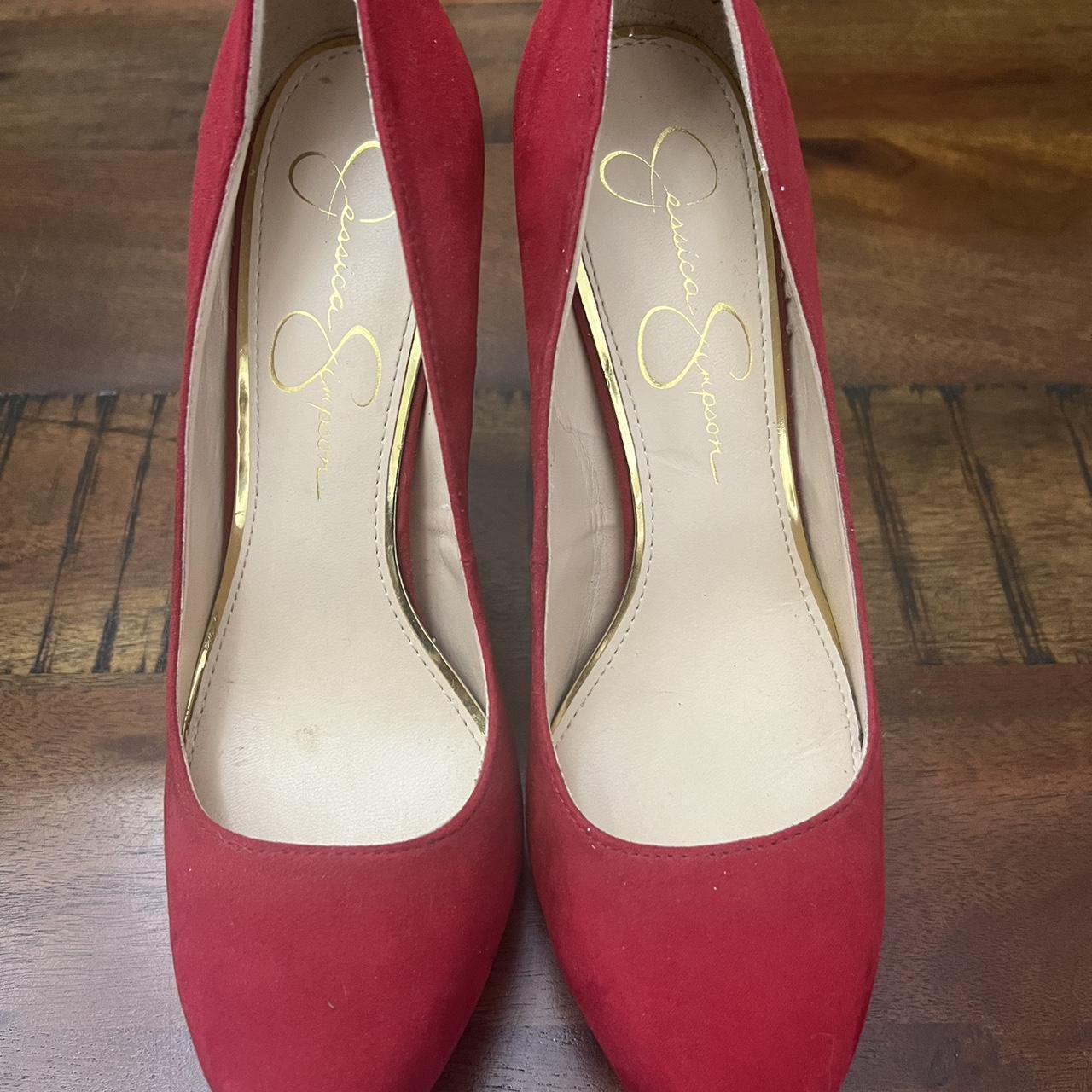 Jessica simpson red sale suede pumps