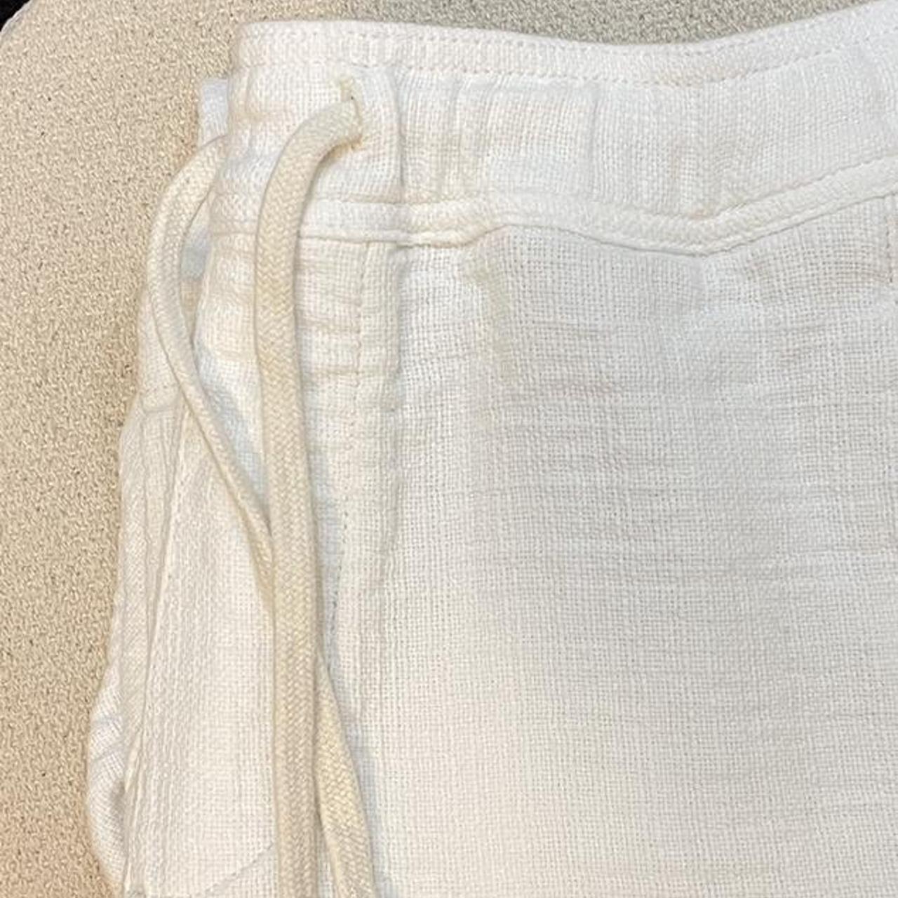 Zara Men's White Trousers Depop