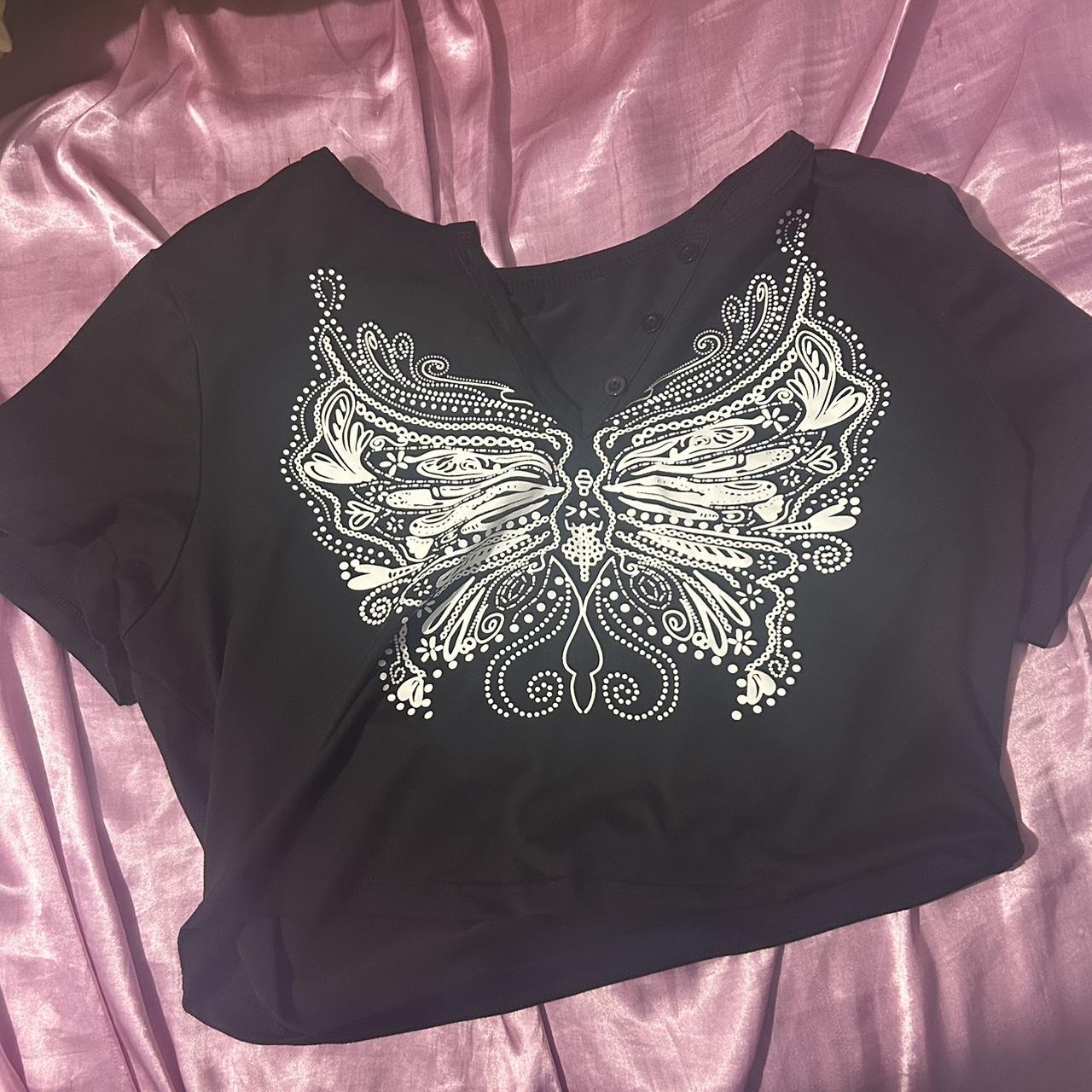 shein y2k crop top🦢 (size: large? i believe -fits... - Depop