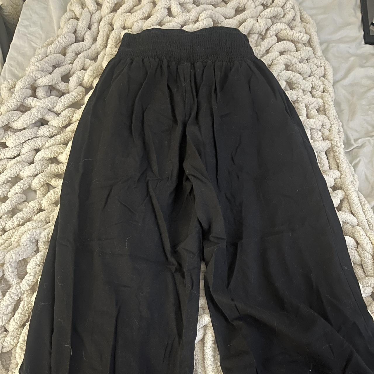Black linen pants Perfect for the beach Worn once - Depop